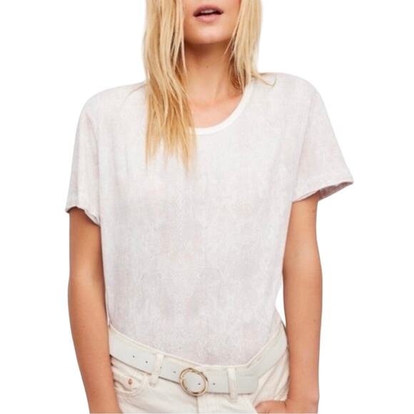 Free People We the Free Print me Perfect Snakeskin tee S Ivory - Picture 1 of 11